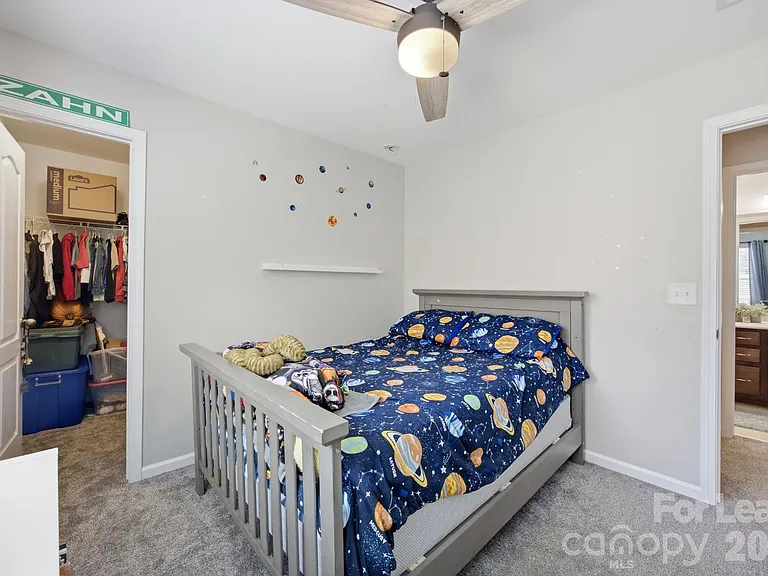 7037 Broughton Ln — Photo 23