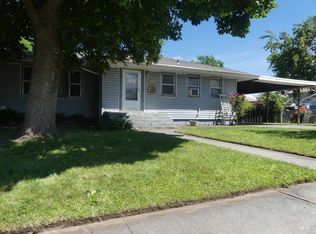 635 8th St, Clarkston, WA 99403