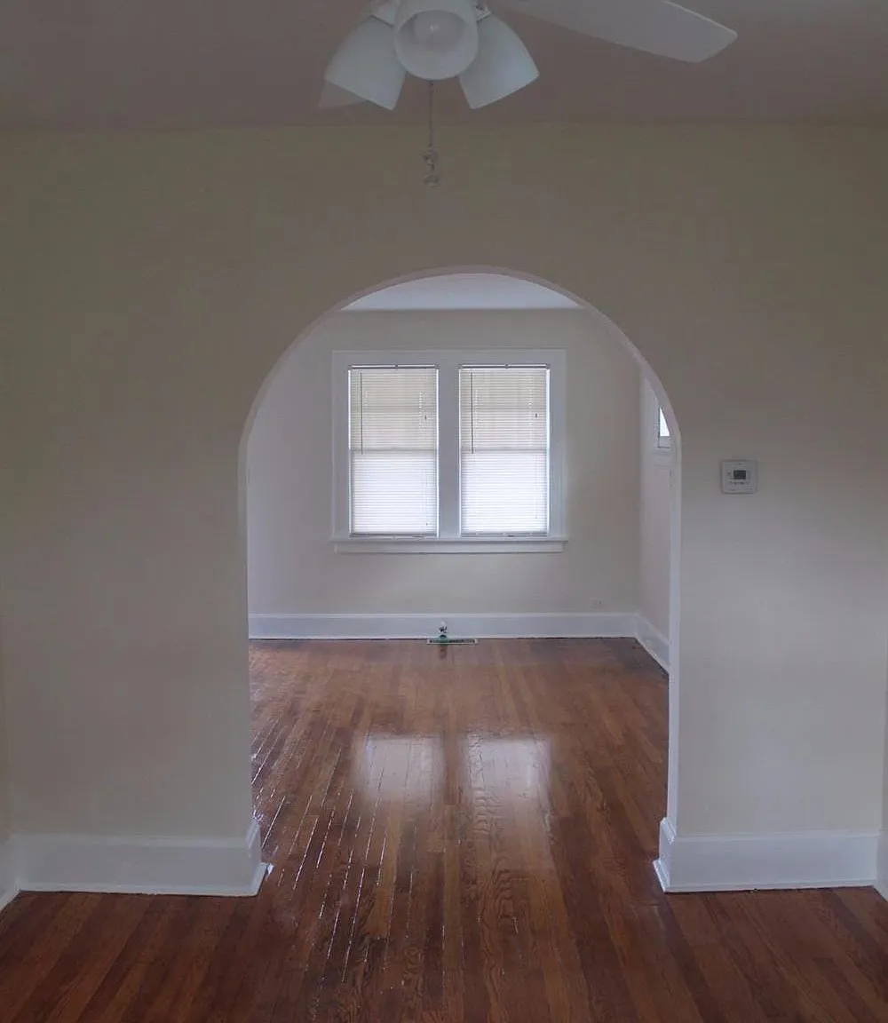2 bed, 1.0 bath, 1200 sqft, $1,375 — Photo 3