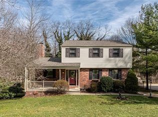 9254 Marymont Dr, Pittsburgh, PA