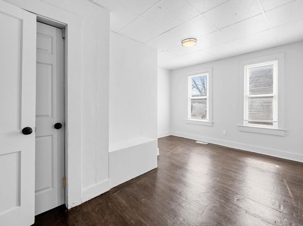 wichita-kansas-2067468872 picture