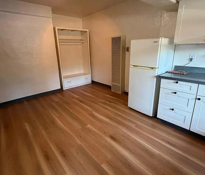 10110 Soquel Dr #4 — Photo 3