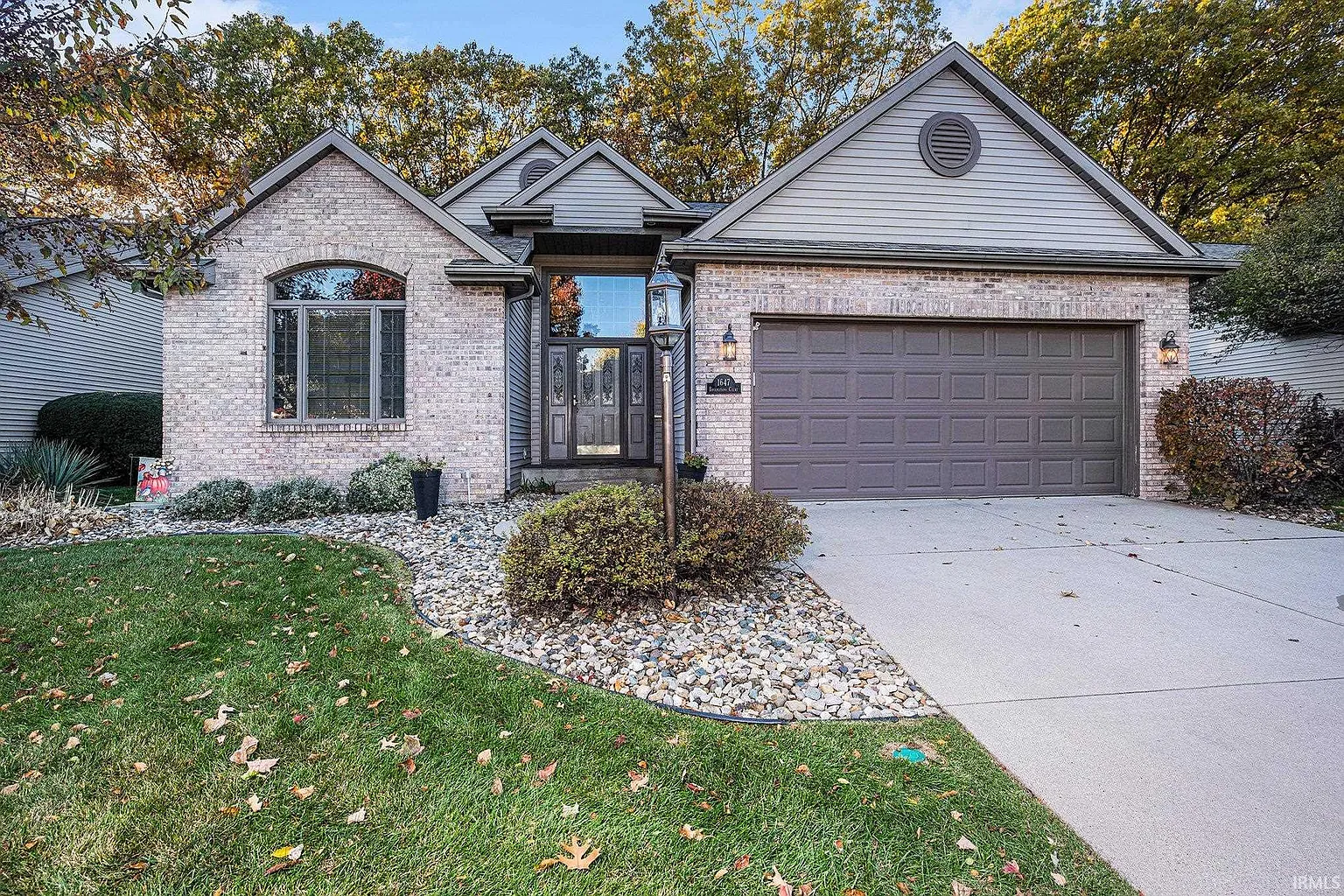1647 Brookstone Ct photo 1