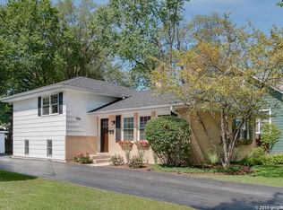 594 S Hawthorne Ave, Elmhurst, IL