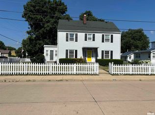 705 N Ashland Ave, West Peoria, IL 61604