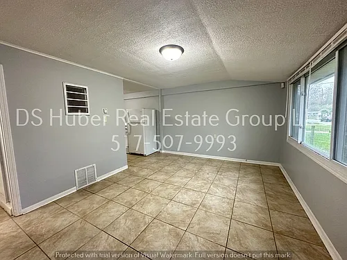 2303 Fielding Dr Photo 1