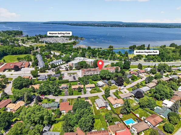 12 Corkstown Rd #119, Ottawa, ON K2H 5B3