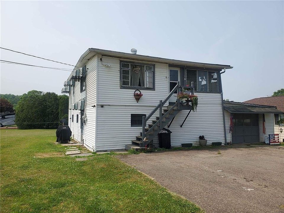 1st image of 105 Febinger St