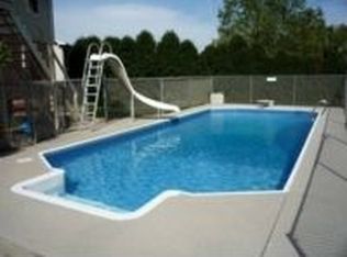 159 Baumgardner Dr, Greencastle, PA 17225