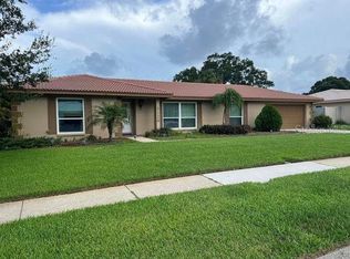 7128 119th St, Seminole, FL 33772
