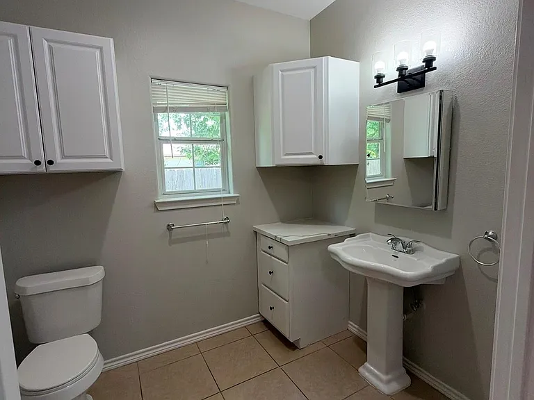 104 Longstreet Rd #2 — Photo 10