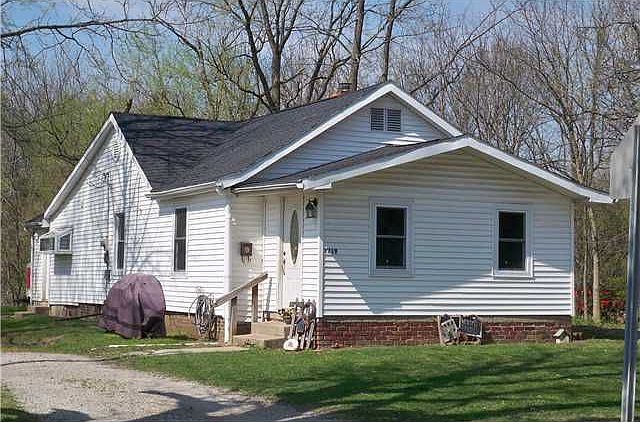 1st image of 1219 S Elm St