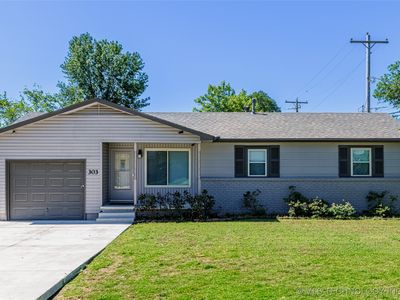 303 E Fry St, Claremore, OK, 74017