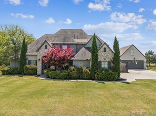 6690 E 525th Rd, Claremore, OK 74019