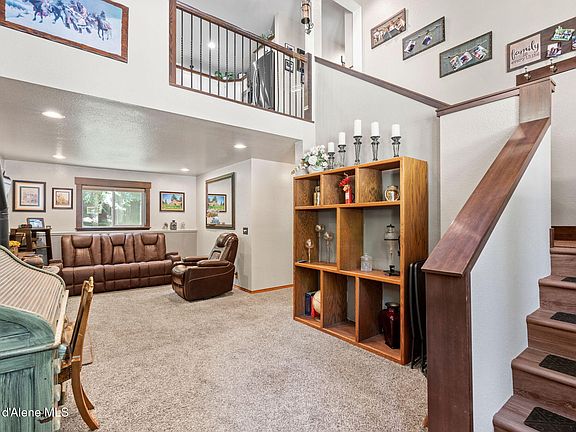 4th image of 3470 W Seasons Rd