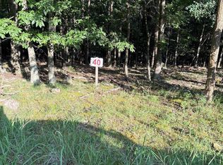 40 Berenger Dr, Petersburg, WV 26847