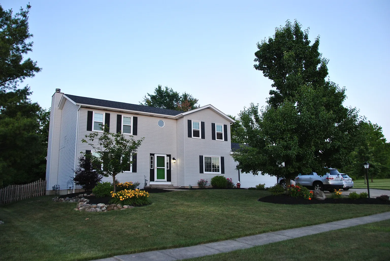 669 Marguerite Way photo 1