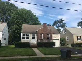 96 S Maple Ave, Springfield, NJ 07081