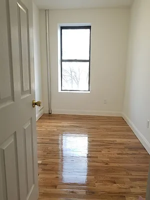 Rented by Lang Realty LLC | media 31