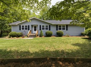 1912 Sheldon Rd, Greensboro, NC 27405