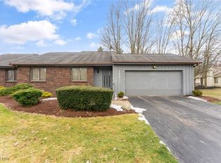 112 Topaz Trl, Cortland, OH