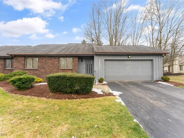 112 Topaz Trl, Cortland, OH 44410