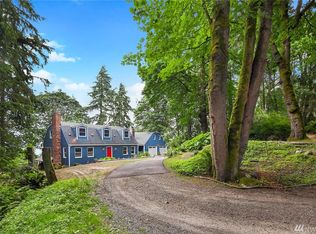 5510 SW Luana Beach Rd, Vashon, WA 98070