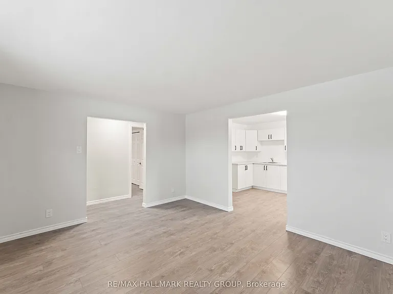 6876 Notre Dame St #B — Photo 10