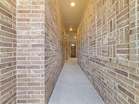3rd image of 4803 Blue Caspian Court