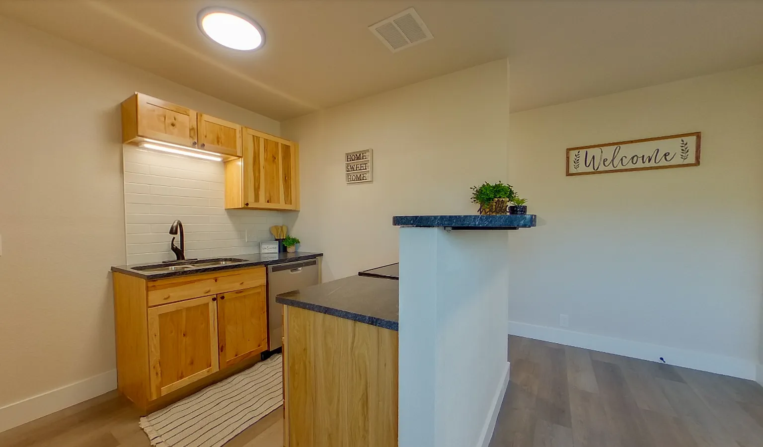 803 Allison Ave — Photo 1