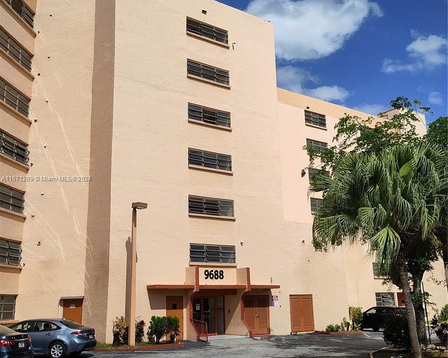 1st image of 9688 Fontainebleau Blvd APT 711