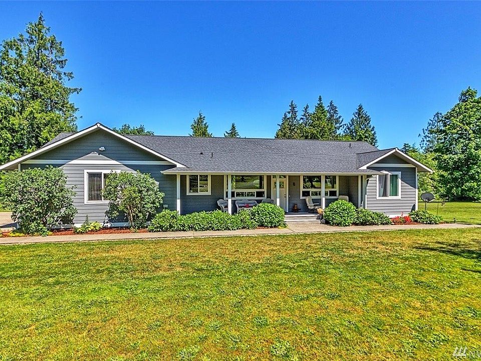 1st image of 302 Dena Ln
