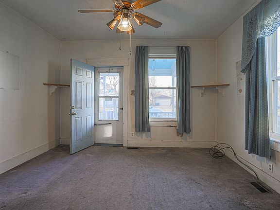 4th image of 2419 Avenue F