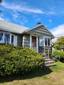 16 Vista Drive, East Haven, CT, 06512