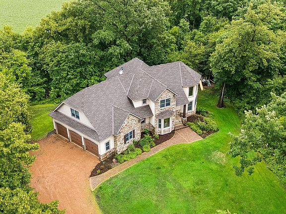 2nd image of 7575 Welcome Rd