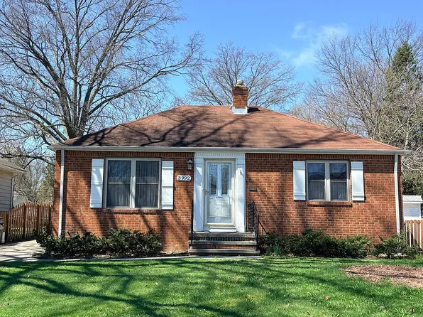 3992 W 212th St, Fairview Park, OH 44126