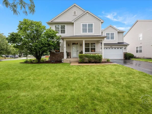 733 Market Dr, Oswego, IL 60543