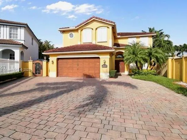15411 SW 39th Ter, Miami, FL 33185