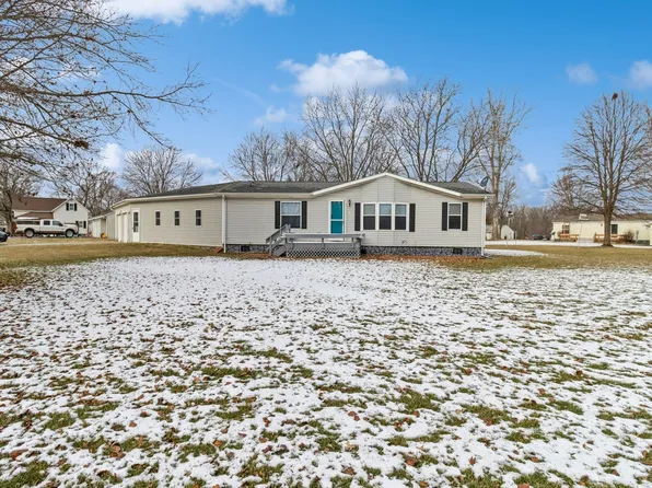 101 1st St, Murray, IA 50174