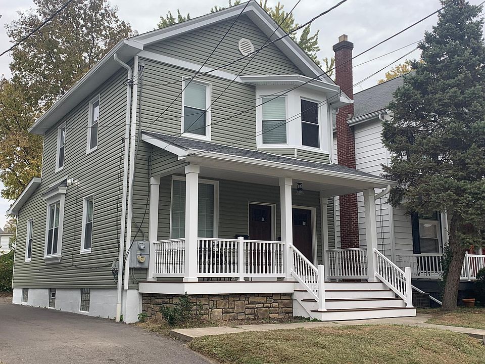 1st image of 3090 Markbreit Ave #1