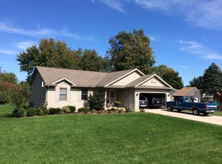 1211 Bridge Acres Ct, Plainwell, MI 49080