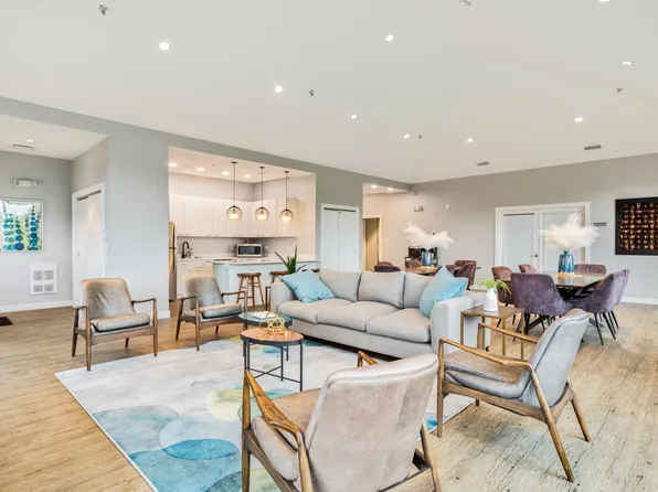 Eagle Creek Apartments