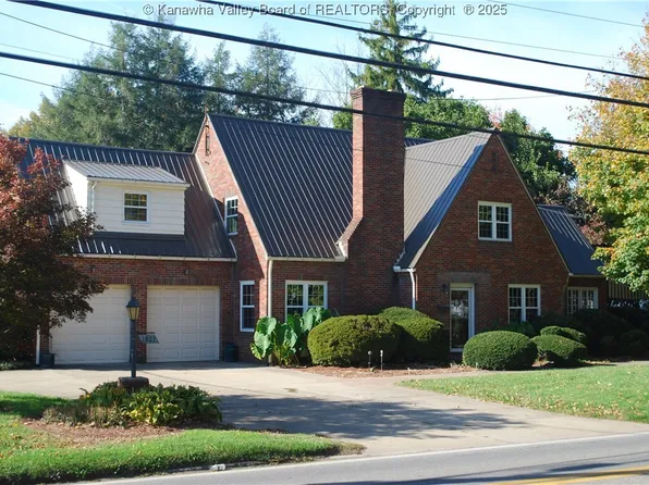 1821 Jefferson Blvd, Point Pleasant, WV 25550