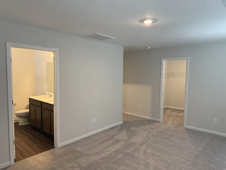 896 Lodgepole Ln — Photo 11