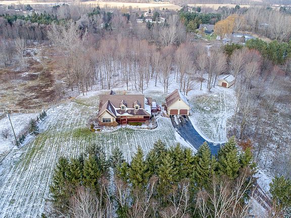 2nd image of 5388 Fair Acres Dr