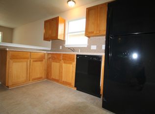 304 East St UNIT D, Thrall, TX 76578