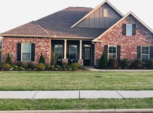 18290 Red Tail St, Athens, AL 35613