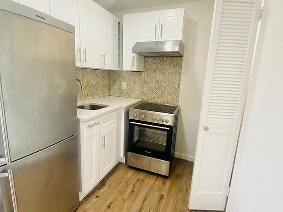 4th image of 176 Park Ave #3