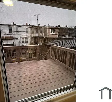 4 bed, $2,500 — Photo 4