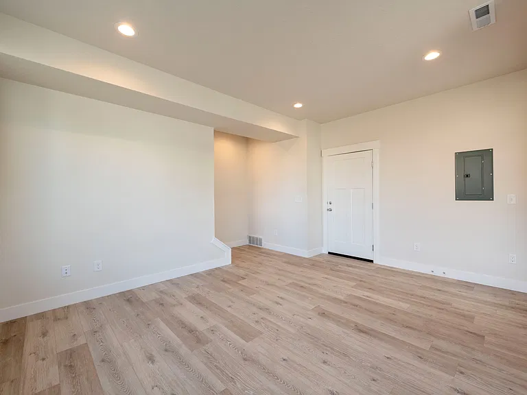 1751 E 4730 S — Photo 11